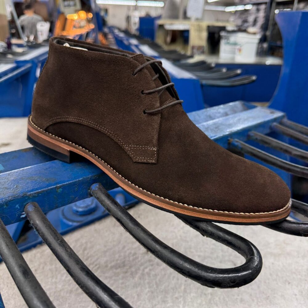 Bota Social Nobuck Giuseppe Café