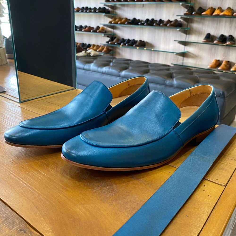 Azul