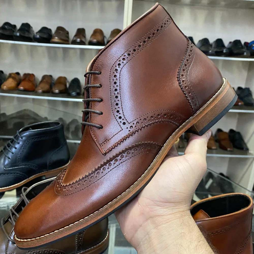 Bota Social Parisi Marrom