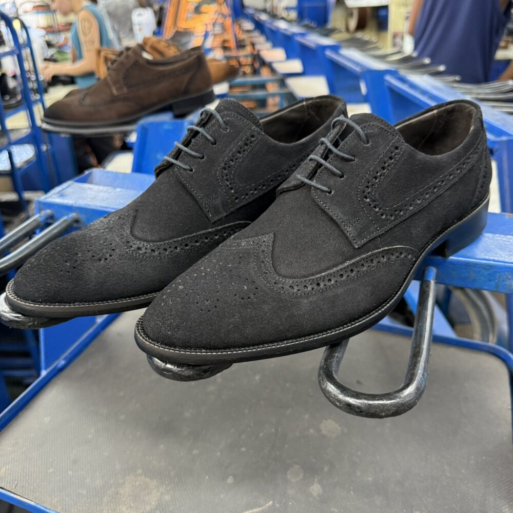 sapato-social-camurça-cassini-preto (2)