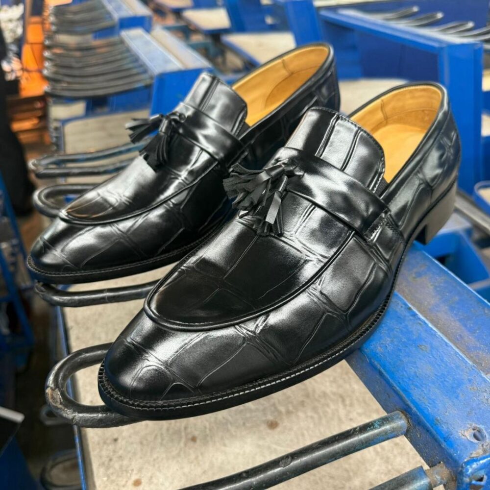 Loafer Monarch Preto